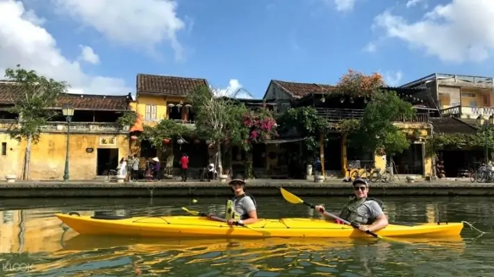 Kayak tour in Hoi An at sunset