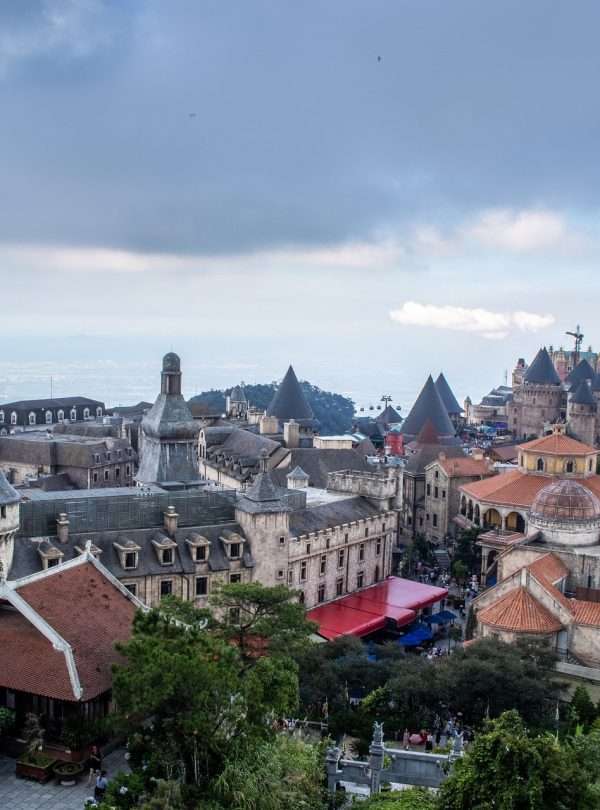 bân hills tour from Hoi An with hoianfairytour, the best way to visit the golden bridge