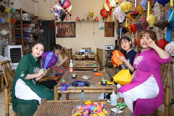 Lantern making class Hoi An - Hoi An Fairy Tour