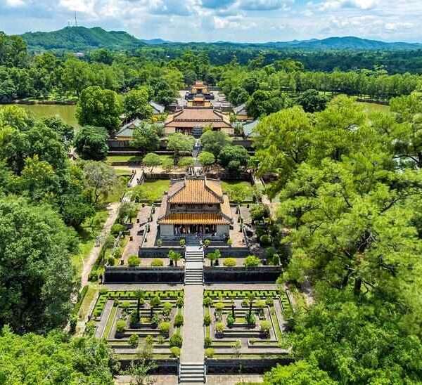 Visiting Hue from Hoi An - Hoi An Fairy Tour - Tour/show