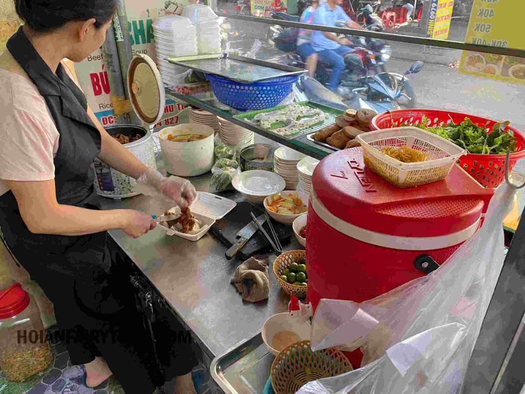 Best Bun Cha in Hoi An - Banh Cuon Phuong Thao