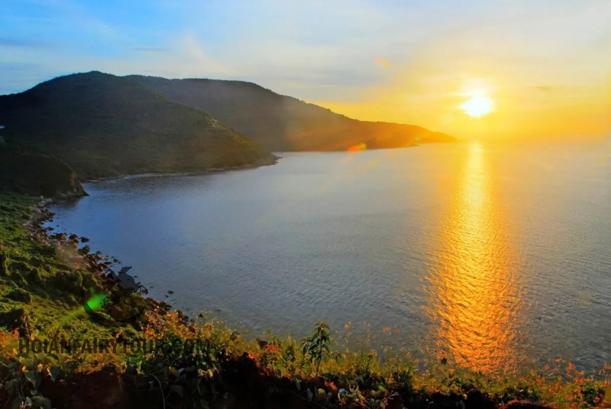 Da Nang private tour – Marble Mountains, Son Tra and Han Market in 1 Day