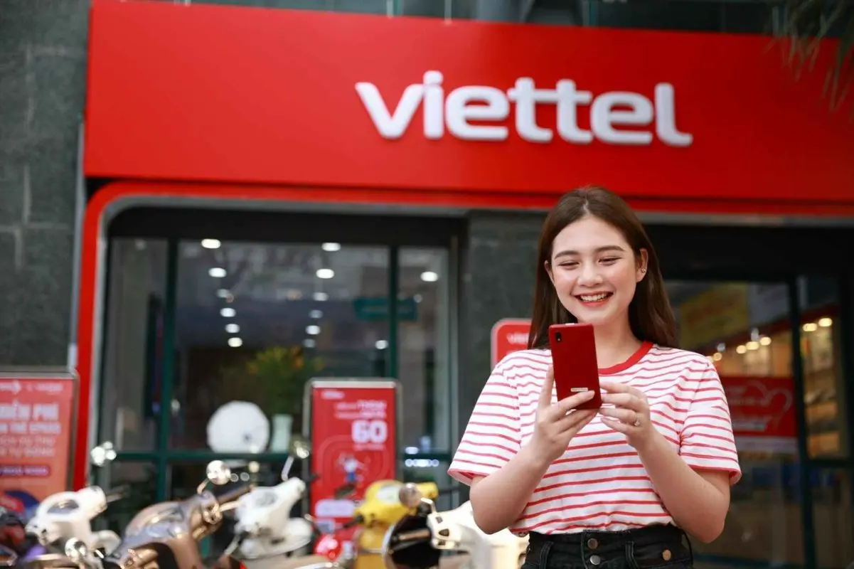 Viettel office: Sim card in Hoi An