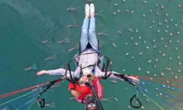 paragliding in da nang
